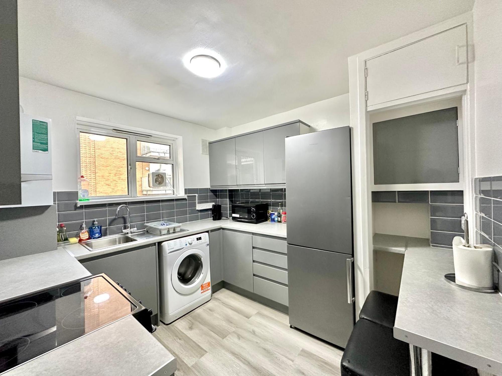 Fabulous 3 Bedroom Flat Sleeps 6 London Exterior photo